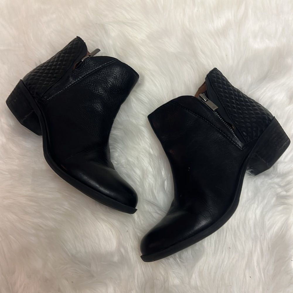 Lucky Brand Womens Black Ankle Boots Size 7.5M - Picture 2 of 9